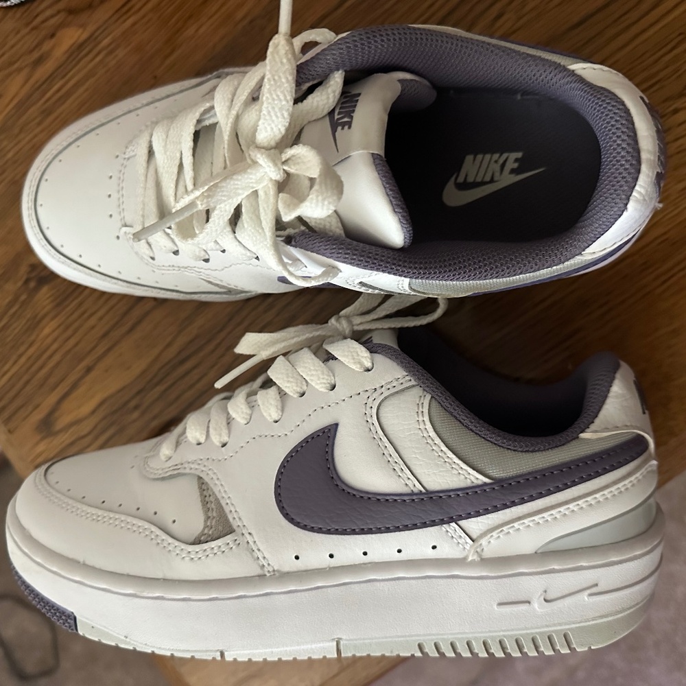 Nike shoes